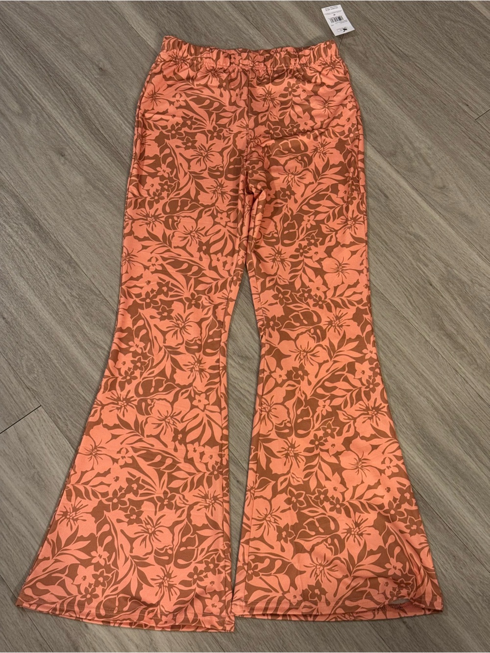 Billabong Coral and Brown Floral Wide-Leg Pants size medium NWT